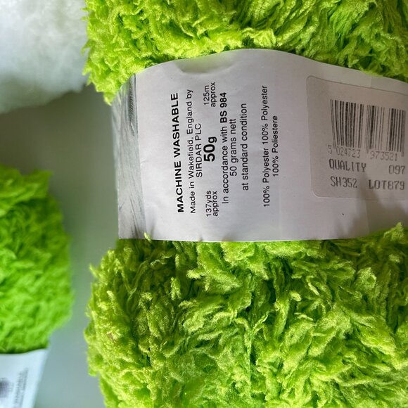 Sirdar snowflake yarn chenille/blanket style 18+ skeins - Picture 6 of 7